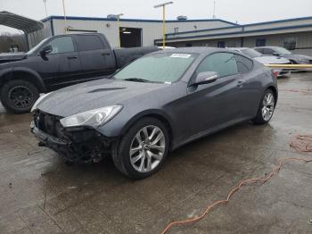  Salvage Hyundai Genesis