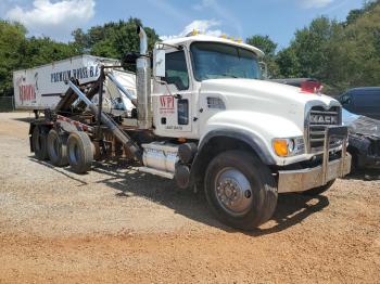  Salvage Mack 700 Cv700