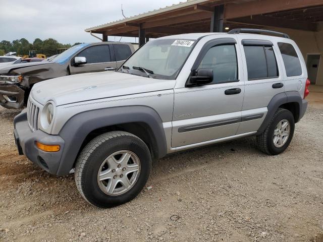  Salvage Jeep Liberty