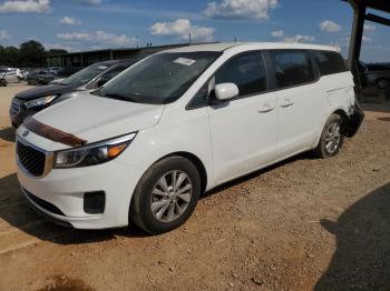  Salvage Kia Sedona