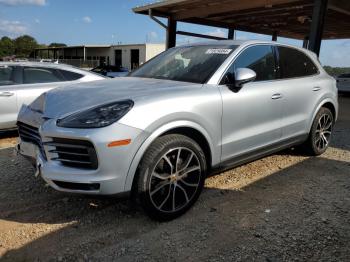  Salvage Porsche Cayenne