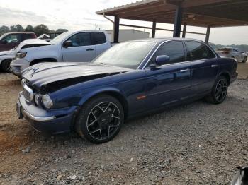  Salvage Jaguar Xj8