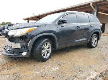  Salvage Toyota Highlander