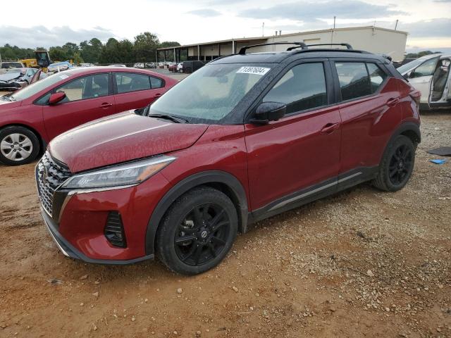  Salvage Nissan Kicks