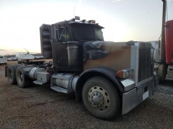  Salvage Peterbilt 379