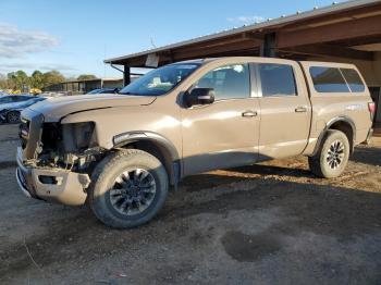  Salvage Nissan Titan