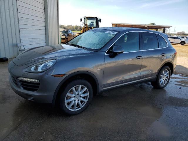  Salvage Porsche Cayenne