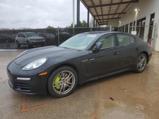  Salvage Porsche Panamera