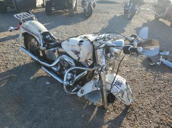  Salvage Harley-Davidson Fl