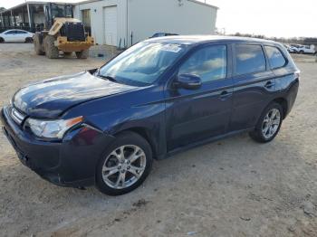  Salvage Mitsubishi Outlander