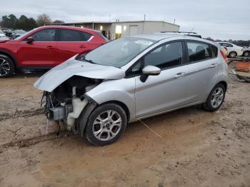  Salvage Ford Fiesta