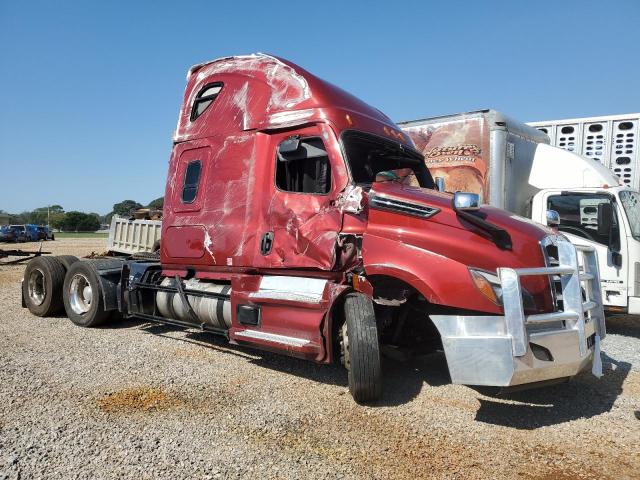  Salvage Freightliner Cascadia 1