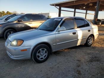  Salvage Hyundai ACCENT