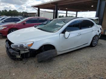  Salvage Kia Cadenza