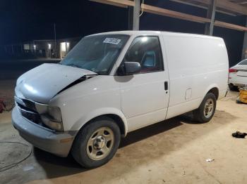  Salvage Chevrolet Astro