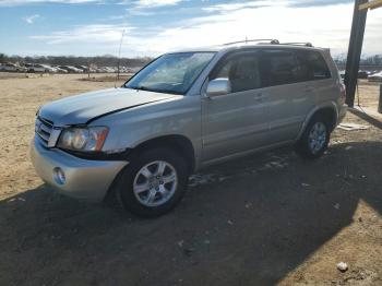  Salvage Toyota Highlander