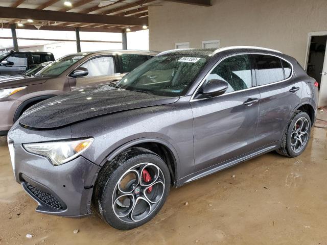  Salvage Alfa Romeo Stelvio