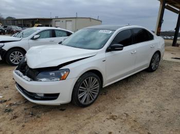  Salvage Volkswagen Passat