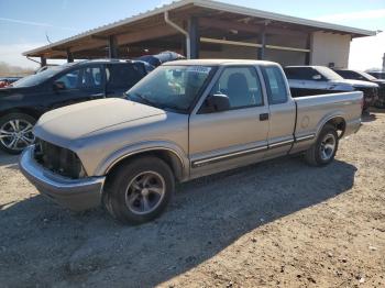  Salvage Chevrolet S-10