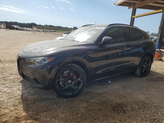  Salvage Alfa Romeo Stelvio