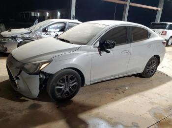  Salvage Toyota Yaris