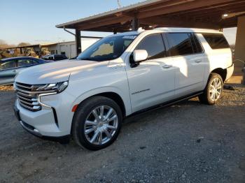  Salvage Chevrolet Suburban