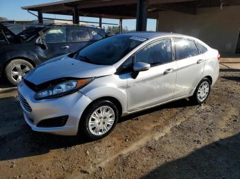  Salvage Ford Fiesta