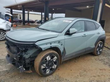  Salvage Hyundai KONA