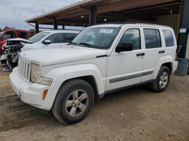  Salvage Jeep Liberty