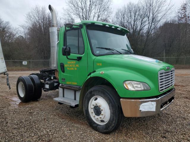  Salvage Freightliner M2 106 Med