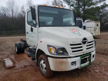  Salvage Hino Hino 145