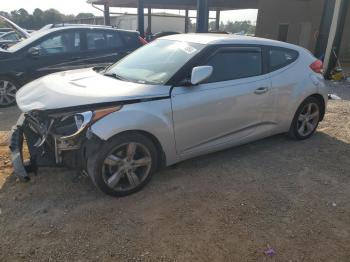  Salvage Hyundai VELOSTER