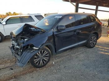  Salvage Mitsubishi Outlander