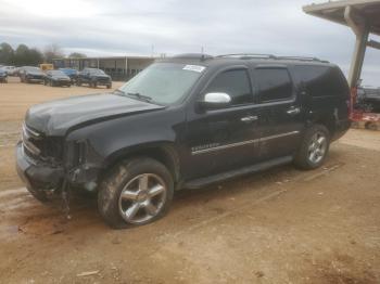  Salvage Chevrolet Suburban