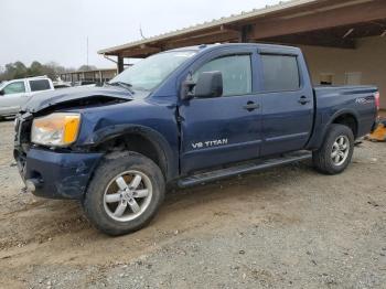  Salvage Nissan Titan