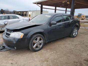  Salvage Dodge Avenger