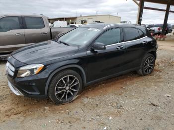  Salvage Mercedes-Benz GLA