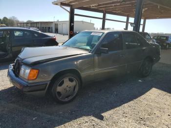  Salvage Mercedes-Benz 300-Class