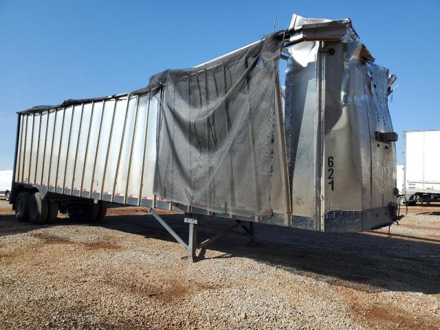  Salvage Peer Trailer