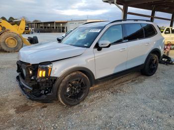  Salvage Kia Telluride