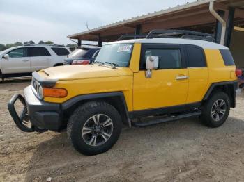  Salvage Toyota FJ Cruiser