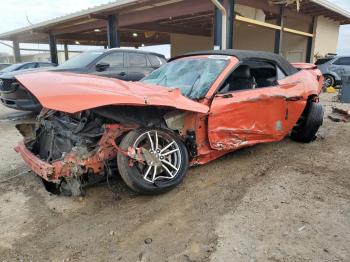  Salvage Ford Mustang