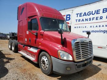  Salvage Freightliner Cascadia