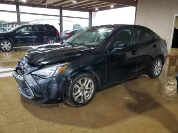  Salvage Toyota Yaris