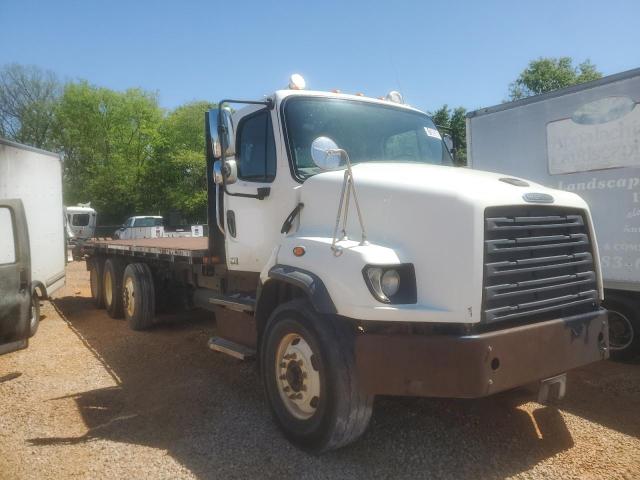  Salvage Freightliner 114sd