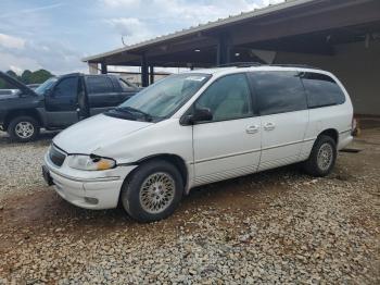  Salvage Chrysler Minivan