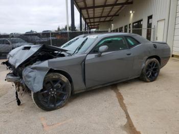  Salvage Dodge Challenger