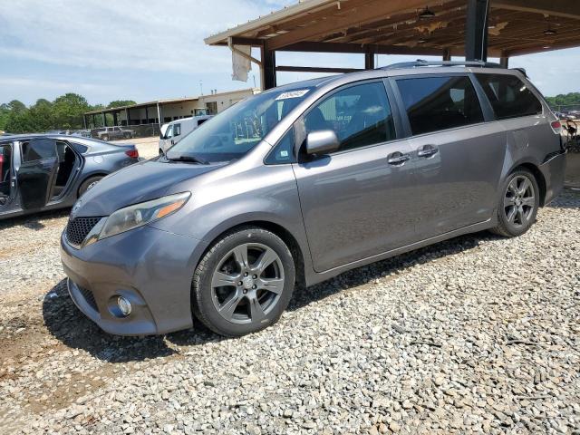  Salvage Toyota Sienna