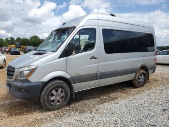  Salvage Mercedes-Benz Sprinter