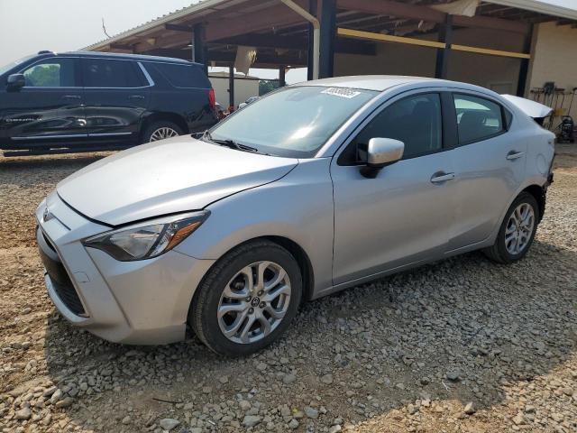  Salvage Toyota Yaris